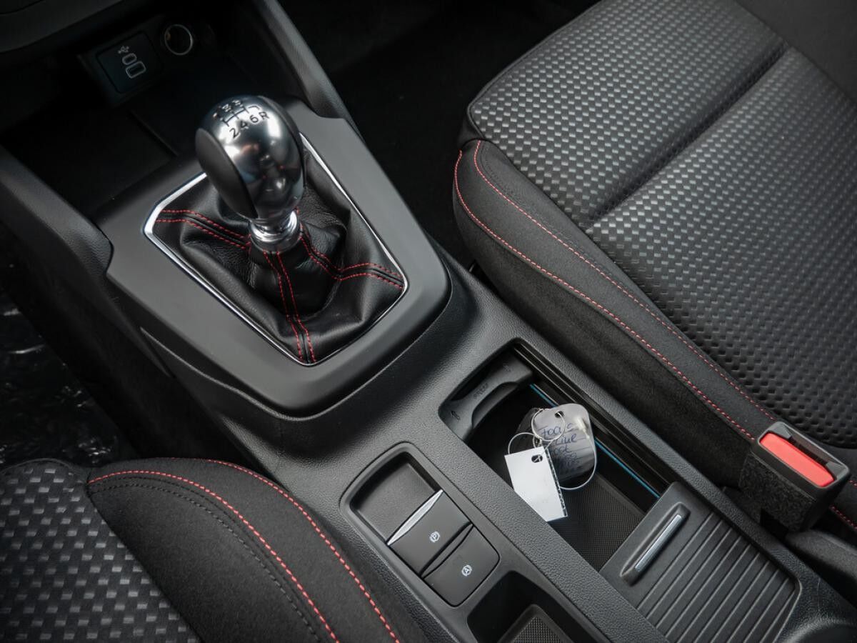 Ford Focus ST-LINE Turnier 1.0T MHEV LED*NAVI*FSH