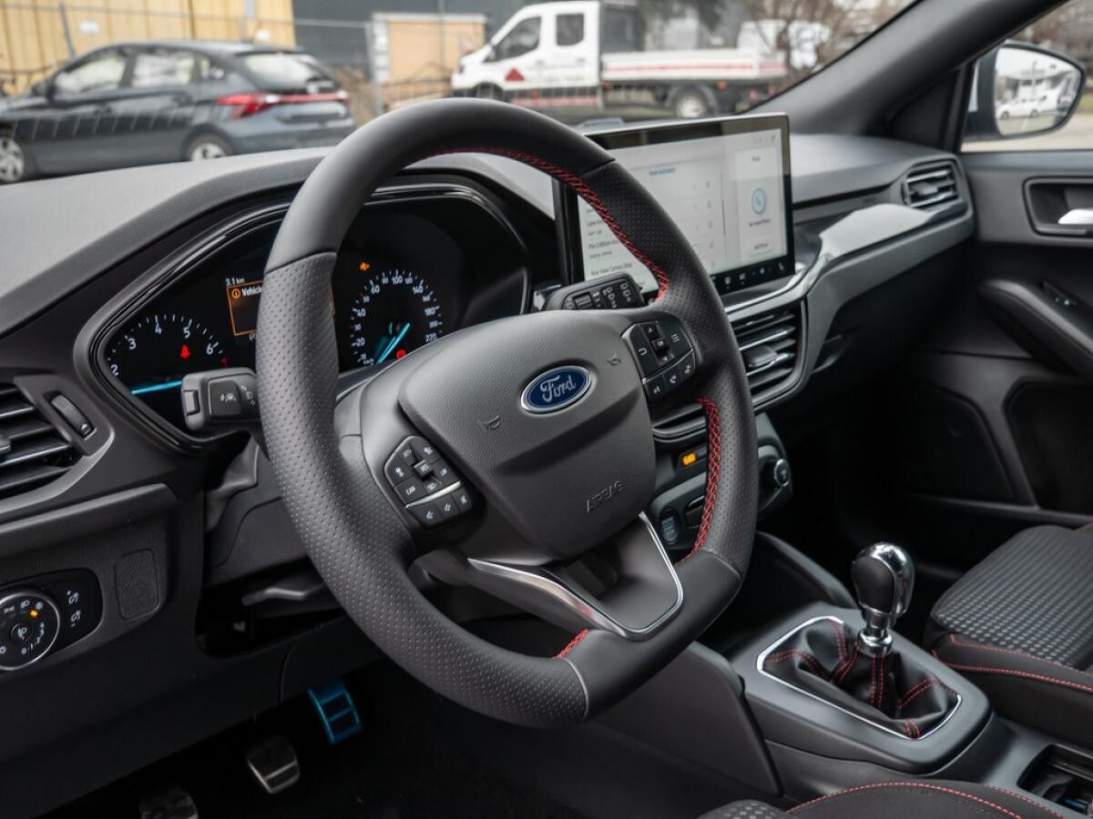 Ford Focus ST-LINE Turnier 1.0T MHEV LED*NAVI*FSH