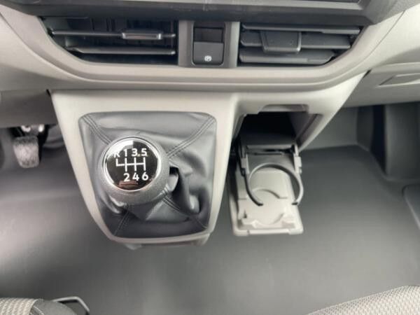 Volkswagen Transporter Kasten 2.0 TDI 110 KW 6-Gang* AHK* Klima* LED* Sitzheizung