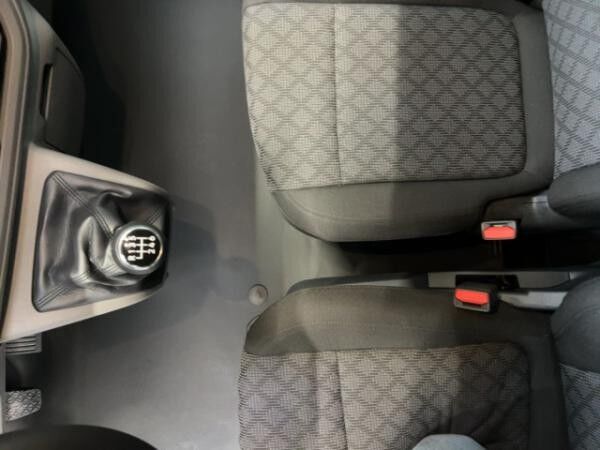 Volkswagen Transporter Kasten 2.0 TDI 81 KW * 5 Jahre Garantie* Klima* AHK