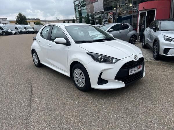 Toyota Yaris 1.5 Hybrid Business AKTION