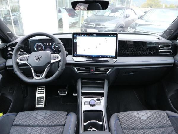 Volkswagen Tiguan R-Line 1,5 l eTSI OPF (150 PS) DSG*AHK*PANORAMA*HARMAN KARDON*STDHZG*