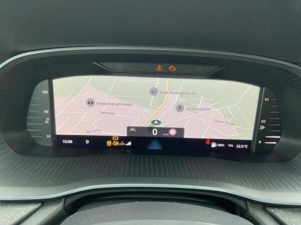 Skoda Octavia SOFORT VERFÜGBAR!Combi Tour Navi AHK ACC HUD PDC eHeck