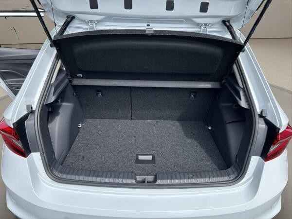 Skoda Fabia Tour SOFORT VERFÜGBAR ACC Kamera DynLicht Sitzheizung