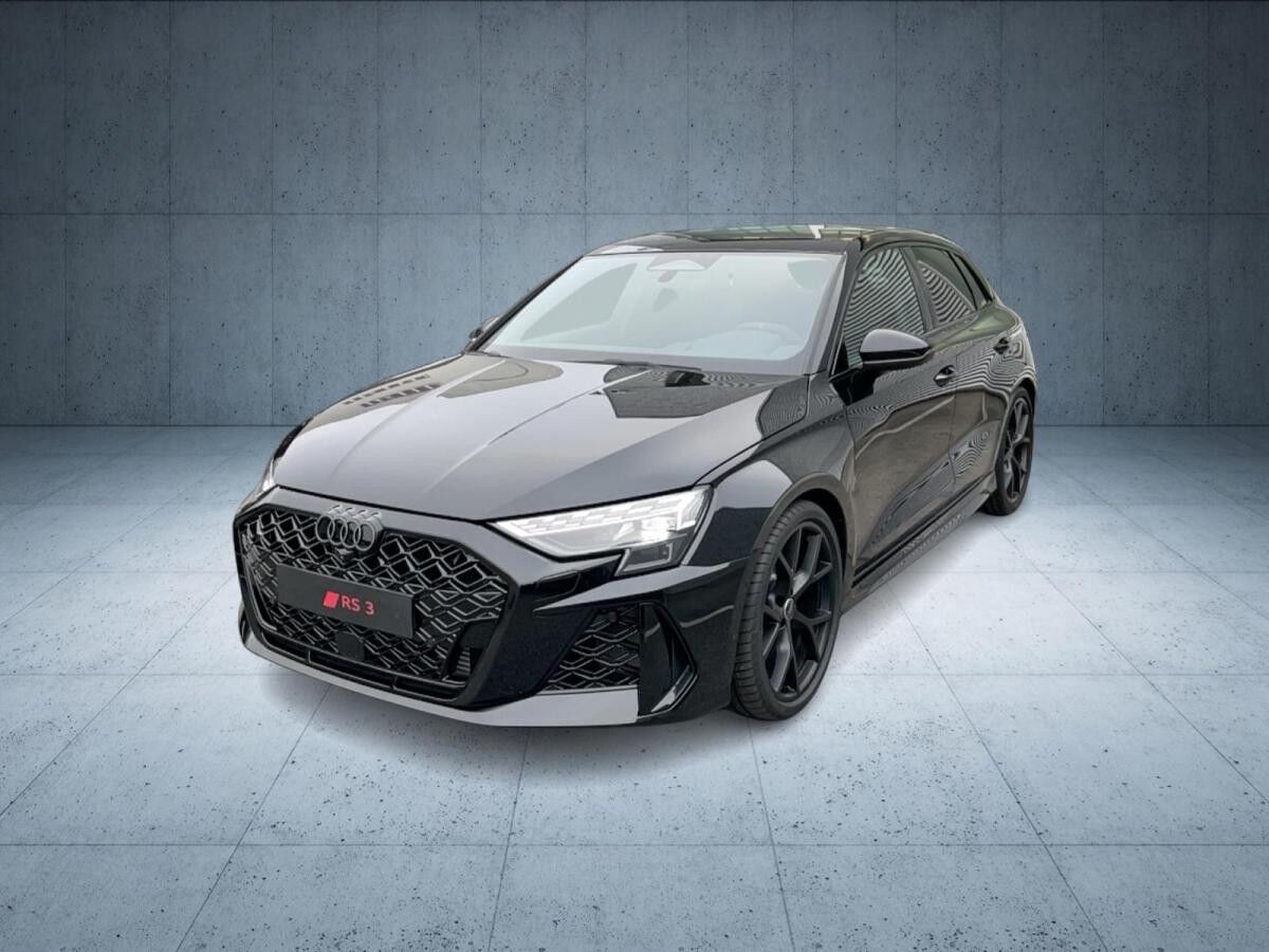 Audi RS3 RS 3 Sportback S tr. Vmax280 PANO Matrix S-Abgas