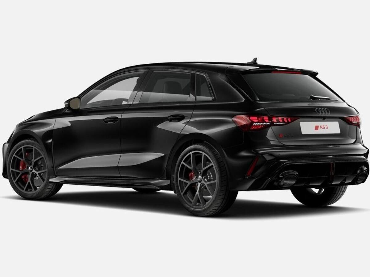 Audi RS3 RS 3 Sportback S tr. Vmax280 PANO Matrix S-Abgas