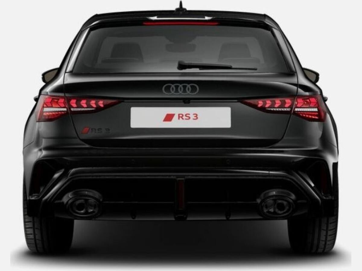 Audi RS3 RS 3 Sportback S tr. Vmax280 PANO Matrix S-Abgas