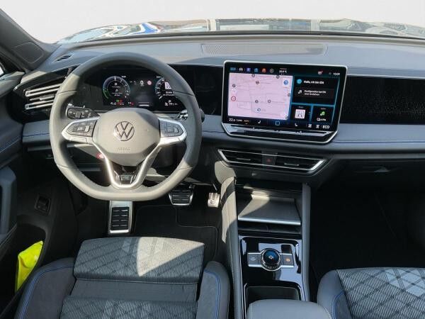 Volkswagen Tiguan R-Line 1.5 eHybrid DSG Kamera AHK Navi ACC Matrix-LED