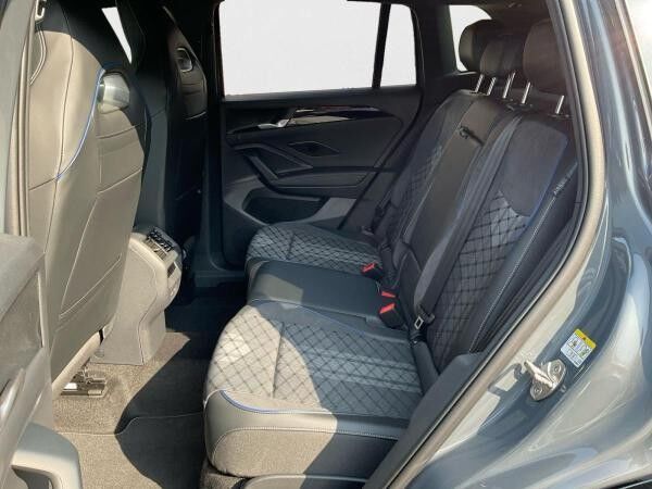 Volkswagen Tiguan R-Line 1.5 eHybrid DSG Kamera AHK Navi ACC Matrix-LED