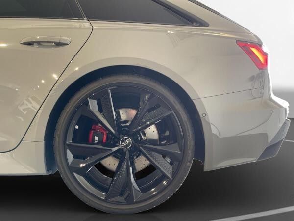 Audi RS6 Avant performance AHK Pano LM 22" RS-Abgas B&O
