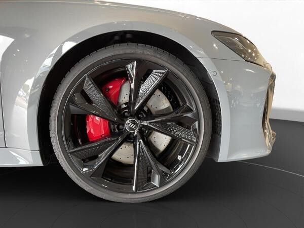 Audi RS6 Avant performance AHK Pano LM 22" RS-Abgas B&O