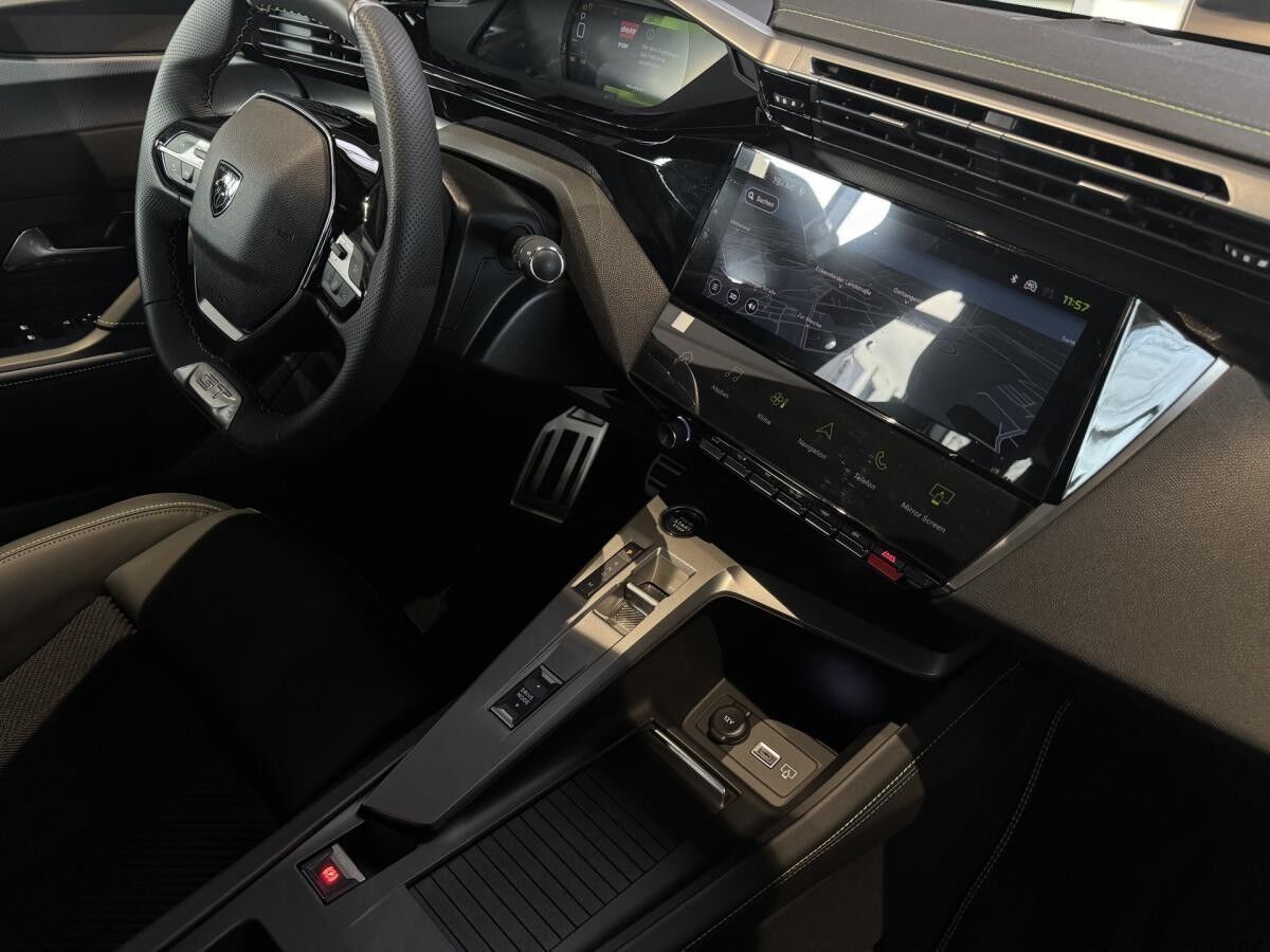 Peugeot 308 SW PureTech 130 EAT8 GT "SOFORT VERFÜGBAR"