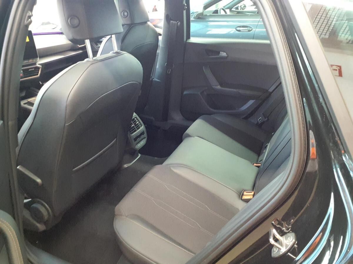 Cupra Leon Sp. 1.5 eTSI DSG AHK-Vorb.  INTELLIGENT | eHECK *nur mit 990€ Sonderzahlung gültig*