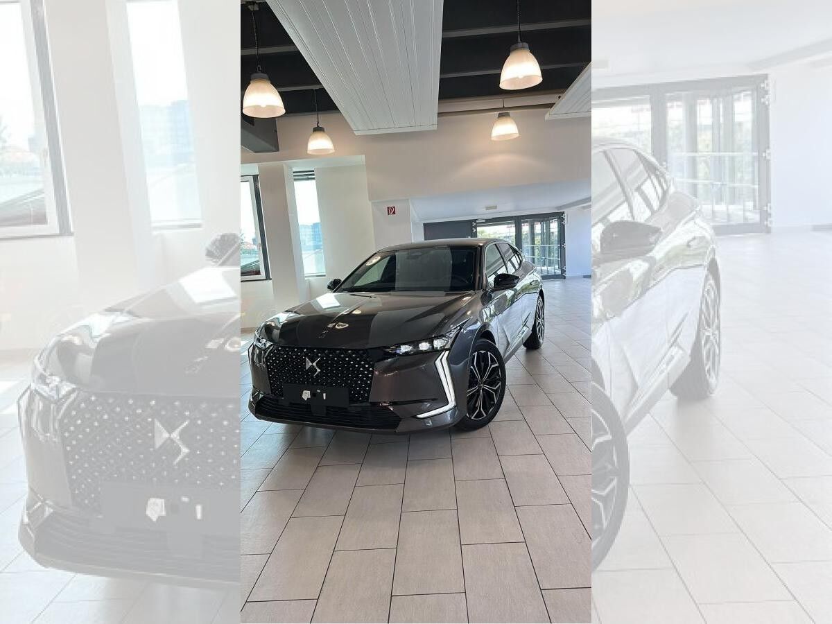 DS Automobiles DS4 ÉTOILE + Nappa Hybrid 136