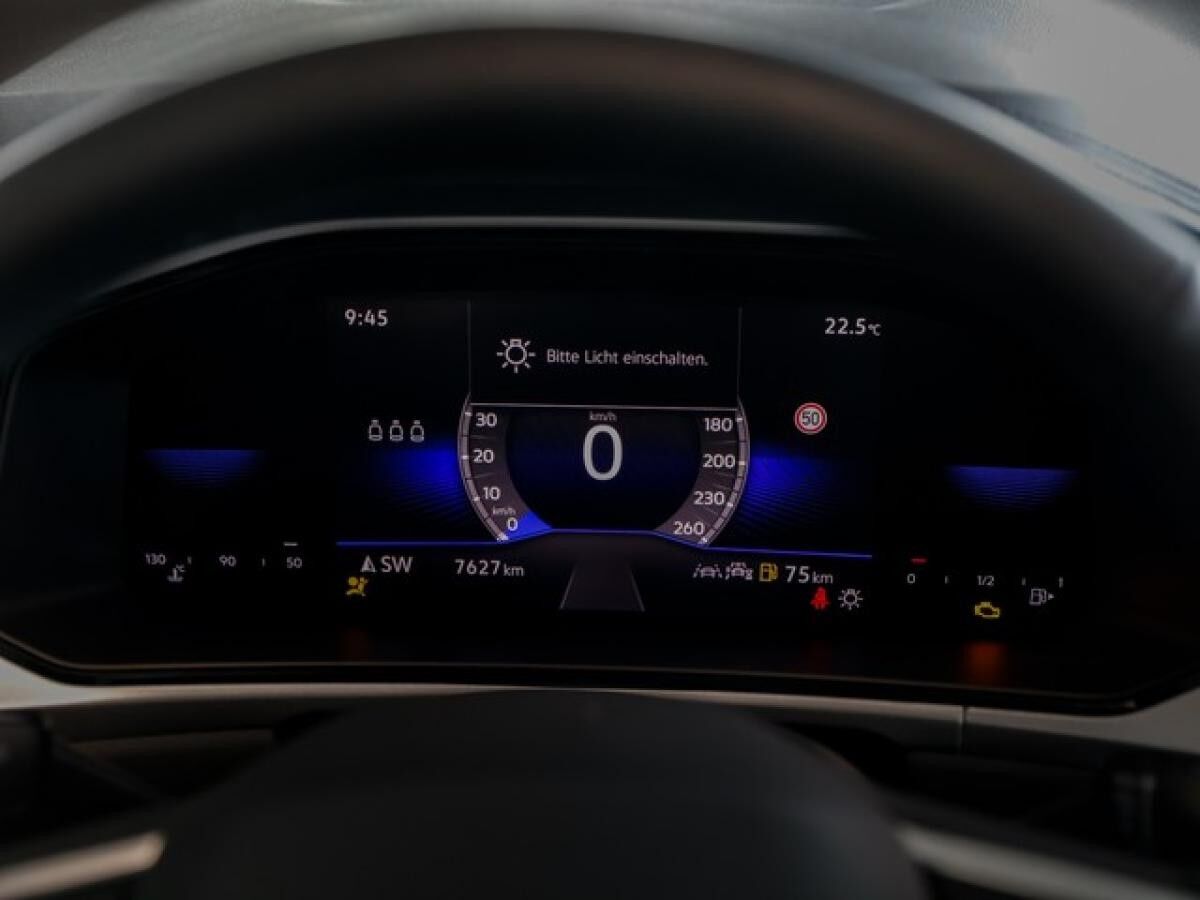 Volkswagen T-Roc 1,0 TSI Life R-Kamera ACC LED NaviMedia Parklenkassist