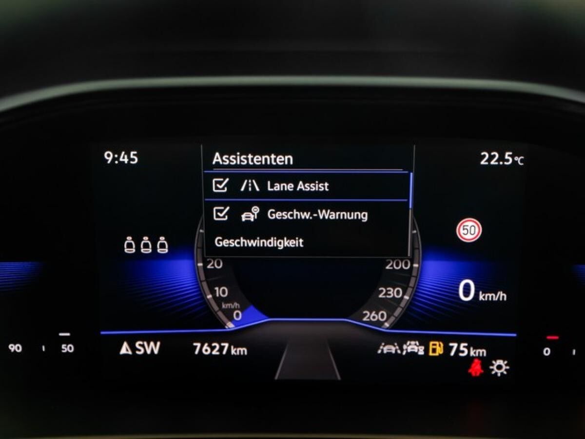 Volkswagen T-Roc 1,0 TSI Life R-Kamera ACC LED NaviMedia Parklenkassist