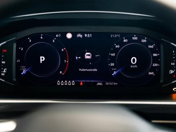 Volkswagen Tiguan Allspace 1,5 TSI DSG Life AHK ACC NaviMedia 7-Sitzer