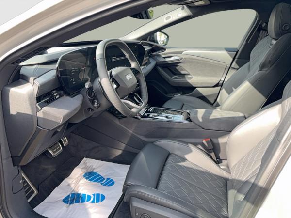 Audi S6 e-tron Avant S-Sitze+/Matrix/Pano/AHK/HuD/360°/Tech pro/21Zoll