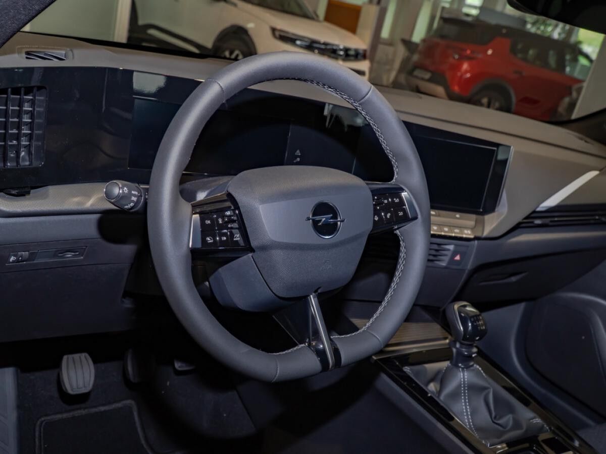 Opel Astra Edition 1.2 - inkl. SHZ - sofort verfügbar