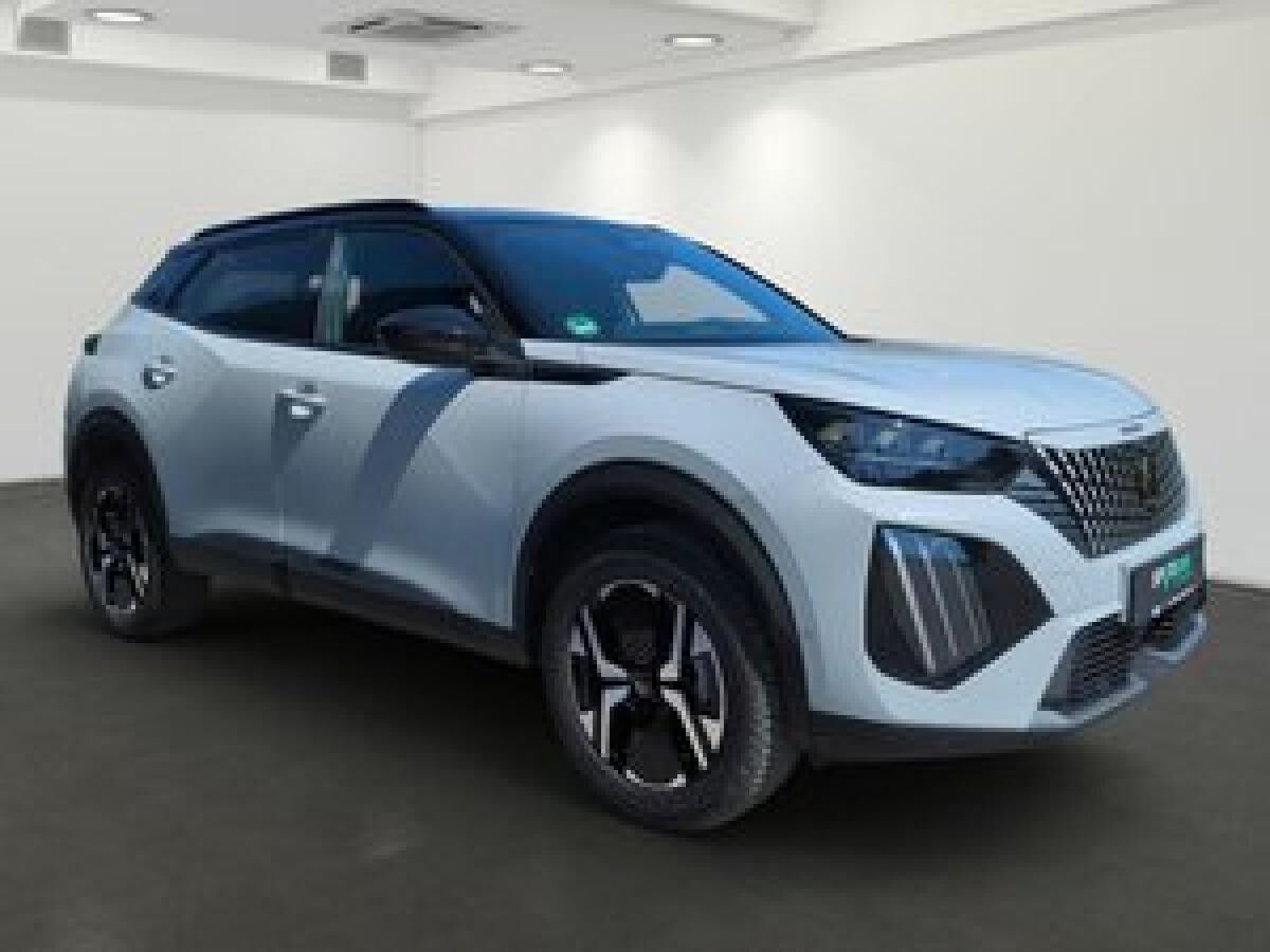 Peugeot 2008 PureTech 130 EAT8 GT **Vorführwagen** sofort verfügbar