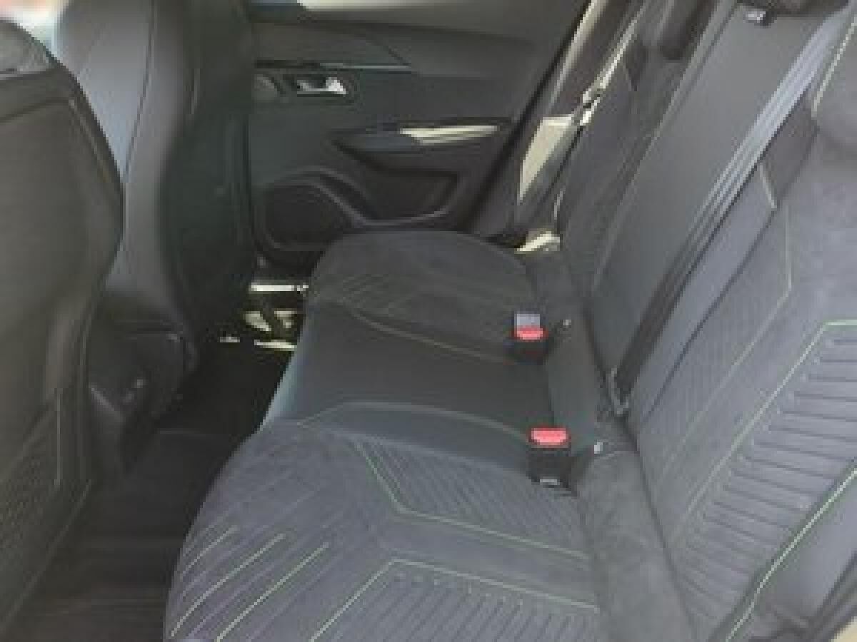 Peugeot 2008 PureTech 130 EAT8 GT **Vorführwagen** sofort verfügbar