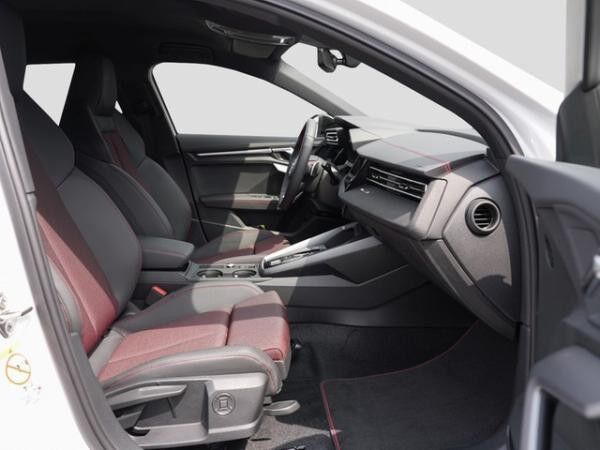 Audi A3 Sportback 40 TFSIe S line ALW,