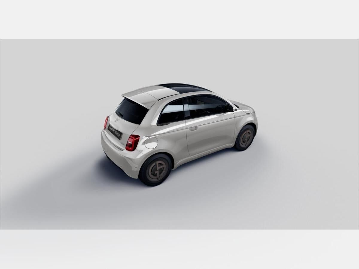 Fiat 500e Giorgio Armani Collector´s Edition | Privat