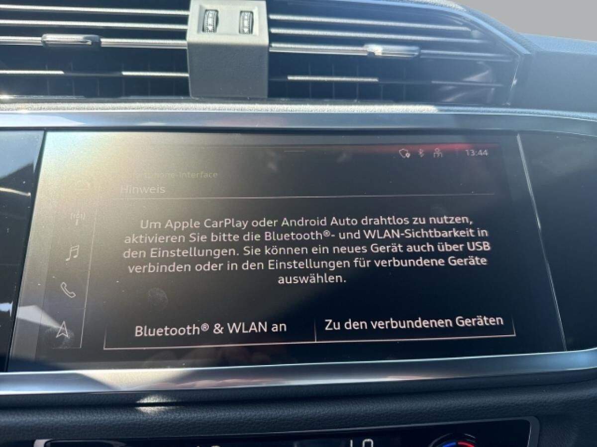 Audi Q3 advanced 40 TFSI quattro S-tronic+AHK+LEDER+LED+KAMERA