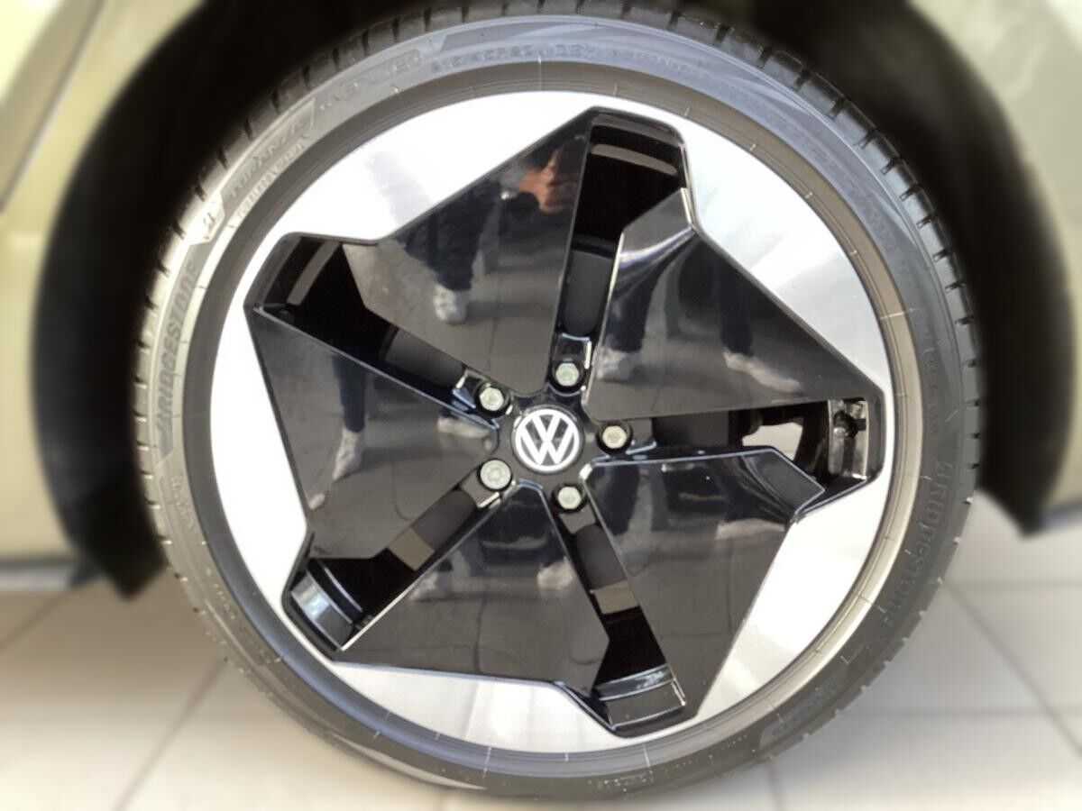 Volkswagen ID.3 Pro S *SOFORT VERFÜGBAR!* 170 kW (231 PS) 79 kWh 1-Gang-Automatik Volkswagen ID.3 Pro S *SOFORT VERFÜGBAR!* 170 kW (231 PS) 79 kWh 1-Gang-Automatik