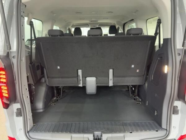 Volkswagen Transporter Kombi 2.  TDI 110 KW/150 PS 8-Gang Automatik *9 Sitze *Klimatronik *AHK + 5 Jahre Garantie