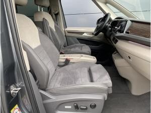 Volkswagen T7 Multivan 1.5 eHybrid 4Mo DSG Style lang VIS AHK Volkswagen T7 Multivan 1.5 eHybrid 4Mo DSG Style lang VIS AHK