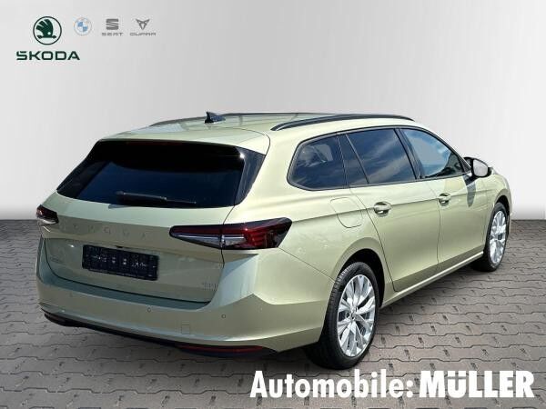 Skoda Superb Combi 2.0 TDI 142 kW 4x4 DSG Selection Allrad HUD AHK Navi digitales Cockpit