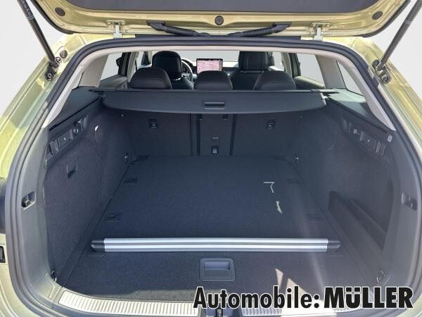 Skoda Superb Combi 2.0 TDI 142 kW 4x4 DSG Selection Allrad HUD AHK Navi digitales Cockpit