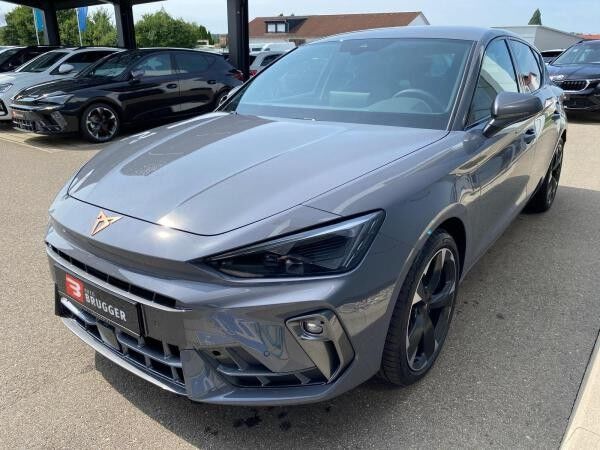 Cupra Leon 1.5 eTSI DSG ACC KAMERA ACC SHZ CAR-PLAY