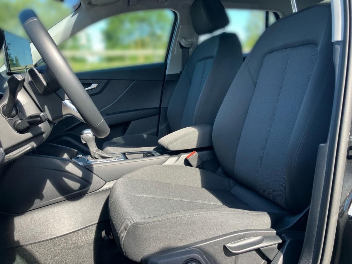 Audi Q2 advanced 35 TFSI S-tronic / Navi, Matrix, AHK