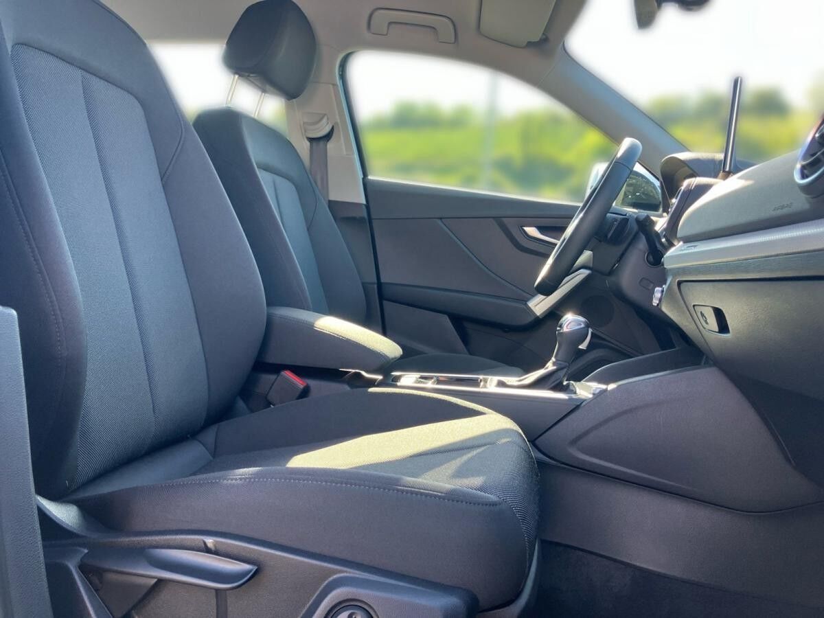 Audi Q2 advanced 35 TFSI S-tronic / Navi, Matrix, AHK