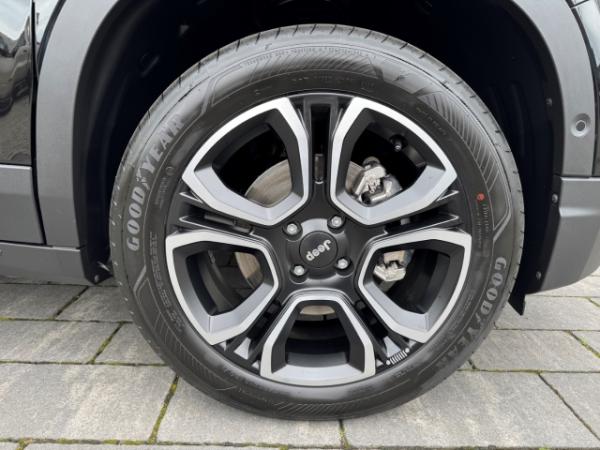 Jeep Avenger Summit Electric Elektro 360 KameraPanodach LED ACC El. Heckklappe