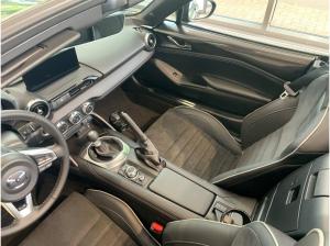 Mazda MX-5 2ST 1.5L SKYACTIV-G 132 6MT RWD HOMURA 2ST 1.5L SKYACTIV-G 132 6MT RWD HOMURA