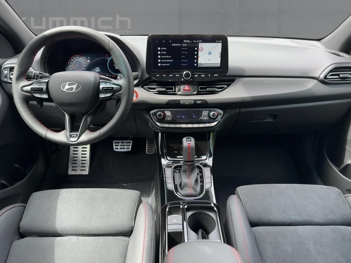 Hyundai i30 1.5T-GDI 140PS DCT NLINE VOLL!