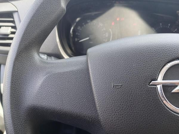 Opel Vivaro Kasten 1.5D Tempomat,USB,Klimaanlage