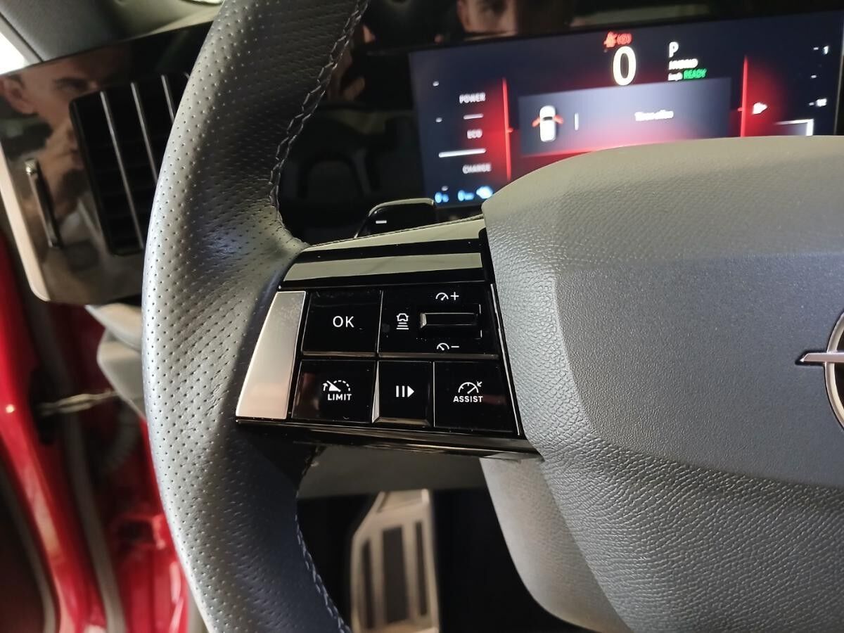 Opel Astra L 1.6T Navi,360GradKamera,Parkpilot