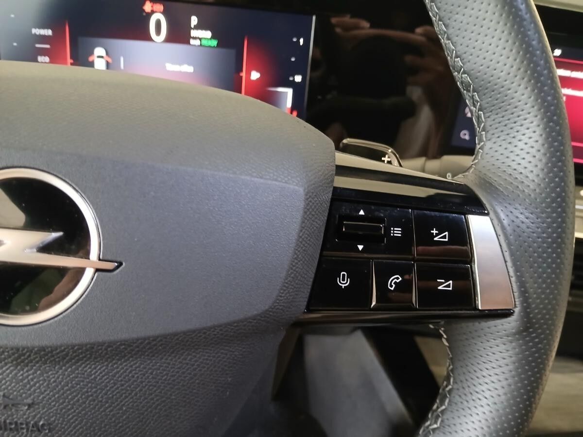 Opel Astra L 1.6T Navi,360GradKamera,Parkpilot