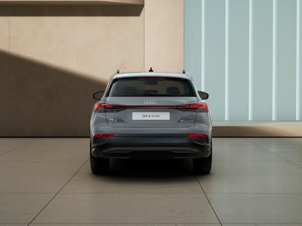 Audi Q4 e-tron **exkl. Gewerbekunden** NUR BIS ZUM 08.10.2025**