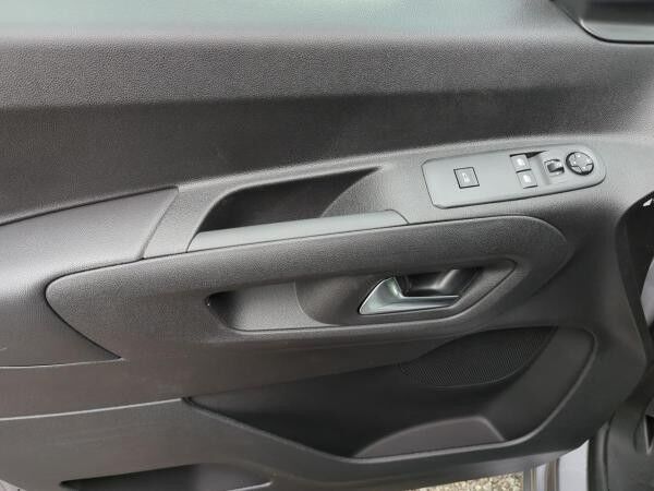 Opel Combo Cargo ELECTRIC  50 kWh