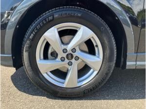 Audi Q3 advanced 35TDI S-tronic / MMI-Navi+, LED, RFK