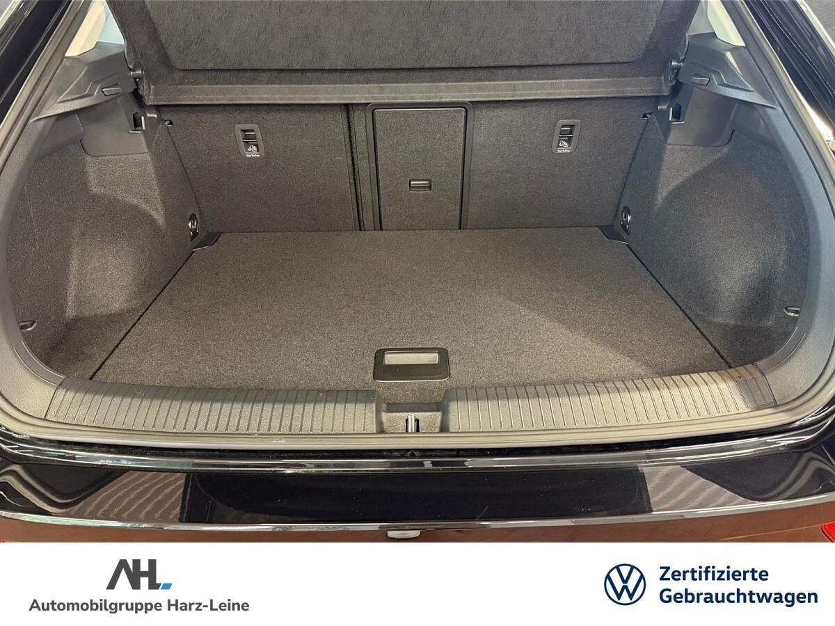 Volkswagen T-Roc 1.0 TSI Move Navi LED SHZ PDC DAB App-Connect