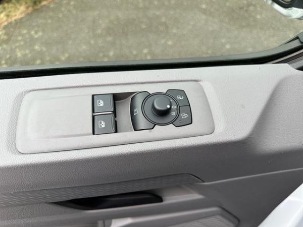 Volkswagen Transporter Kasten *Aktion-Fahrzeugeinrichtung*