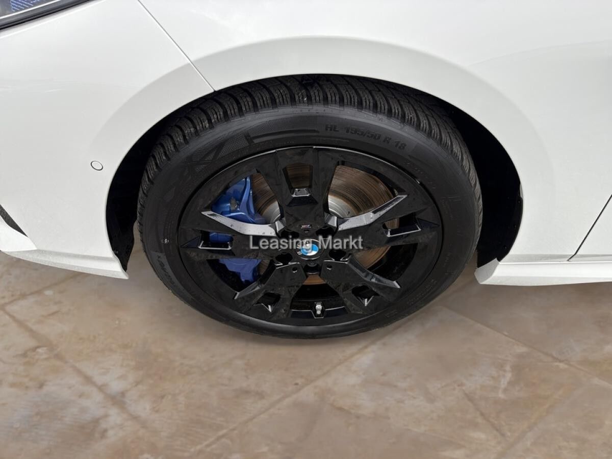 BMW 135 M xDrive / NP= 64.140,- / Adapt. LED / HeadUp