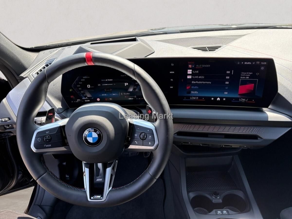 BMW 135 M xDrive / NP= 66.070,- / Pano / Memory /