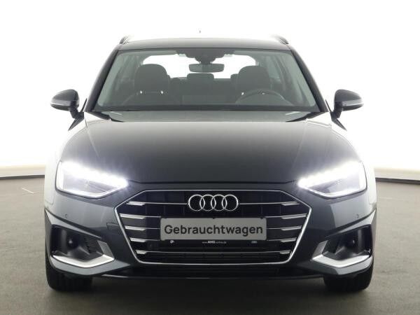 Audi A4 Avant (8WD)